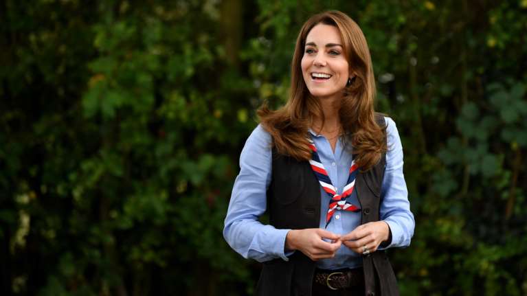 Κέιτ Μίντλετον: Φόρεσε skinny τζιν και μπότες με τον πιο... βασιλικό τρόπο