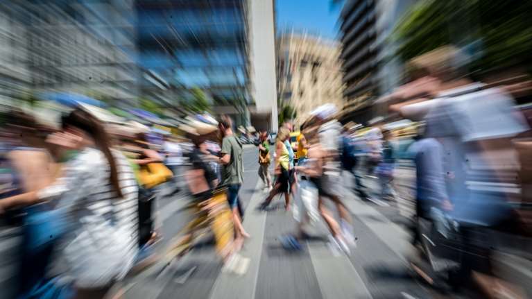 Κορονοϊός: Καμπανάκι Παγώνη για το νέο στέλεχος FLiRT - Προσοχή στις ομάδες υψηλού κινδύνου