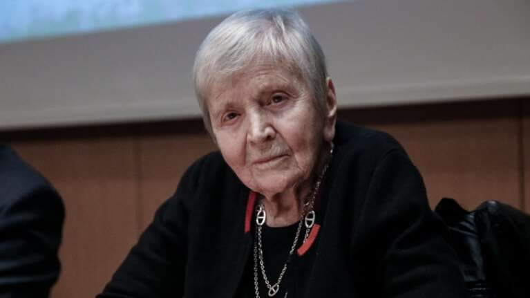 Ελένη Γλύκατζη Αρβελέρ: &quot;Στα 90 περπατώ, στα 100 θα φτάσω και μόνο τότε θα σκεφτώ αν πρέπει να γεράσω&quot;