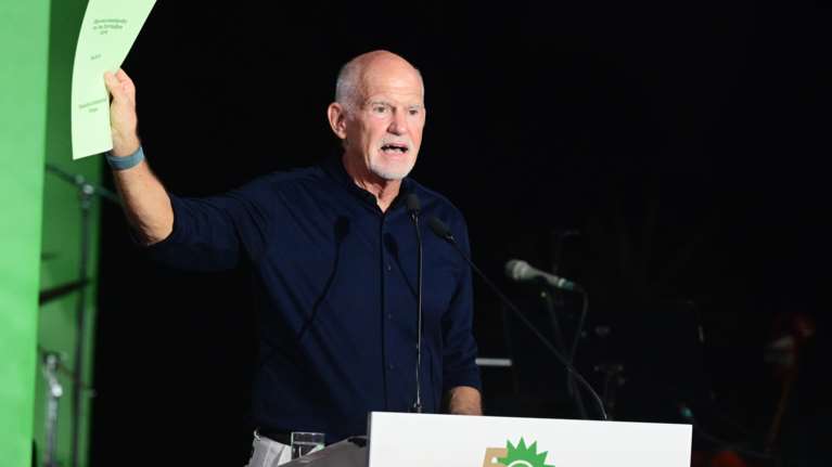 Γιώργος Παπανδρέου: &quot;Η κυβέρνηση λαμβάνει αντισυνταγματικά μέτρα στρατιωτικοποίησης για το προσφυγικό&quot;