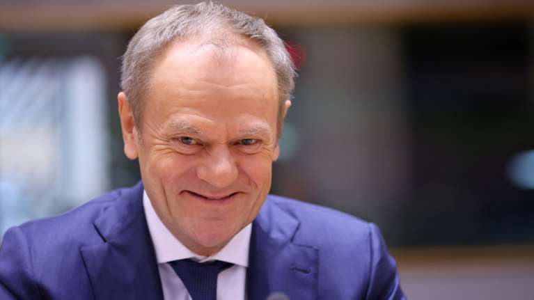 Ο Τουσκ προειδοποιεί: Η Πολωνία δεν θα διστάσει να καταρρίψει αντικείμενα που παραβιάζουν τον εναέριο χώρο της