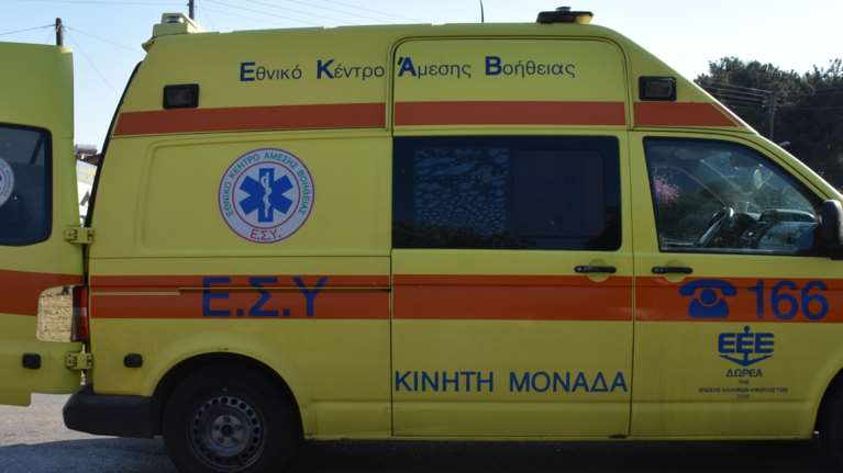 &quot;Καθόταν όλη μέρα μέσα στο αυτοκίνητο&quot;: Τι υποστηρίζουν οι γονείς του 23χρονου που πέθανε από θερμοπληξία στην Εύβοια