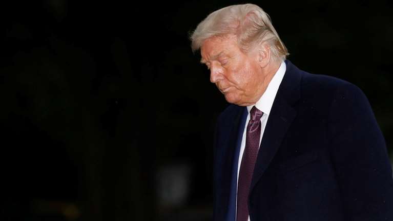 Κορονοϊός: Ο Τραμπ παίρνει πειραματικό κοκτέιλ αντισωμάτων – &quot;Αισθάνεται κόπωση&quot;