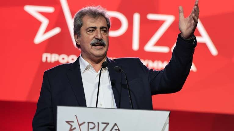 Οι kasselistas βάζουν στο στόχαστρο την κόρη του Πολάκη: &quot;Η μη εκλεγμένη από ποια πόρτα μπήκε ως σύνεδρος;&quot;