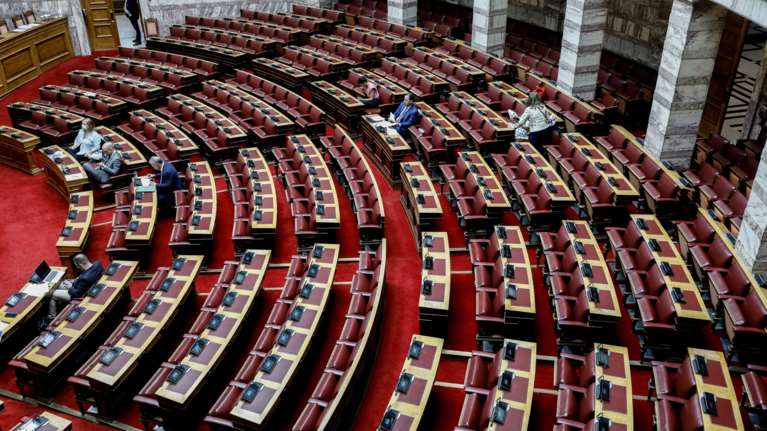 Ζούπης (Opinion Poll): ΝΔ και ΣΥΡΙΖΑ δυναμώνουν, το ΠΑΣΟΚ χάνει ψήφους- Πού θα κριθεί η αυτοδυναμία