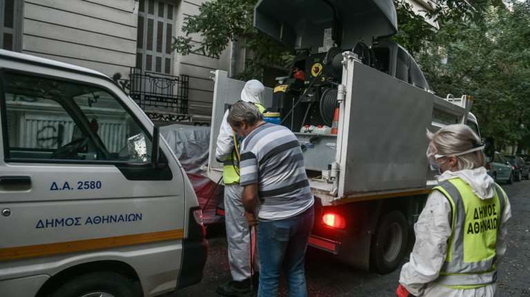 Κορονοϊός: Νέος συναγερμός στο κέντρο της Αθήνας - Κρούσματα σε δύο γηροκομεία