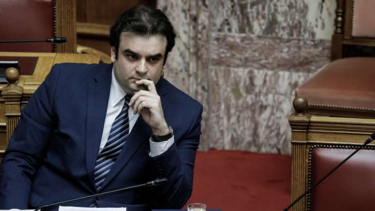 Κυριάκος Πιερρακάκης: Αλλάζουν οι ταχυδρομικοί κώδικες σε όλη την χώρα