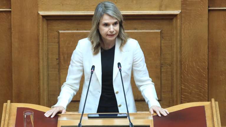 Μιλένα Αποστολάκη για συνταξιούχους δικαστικούς: Να μεσολαβεί τετραετία πριν διοριστούν σε κρατικές θέσεις