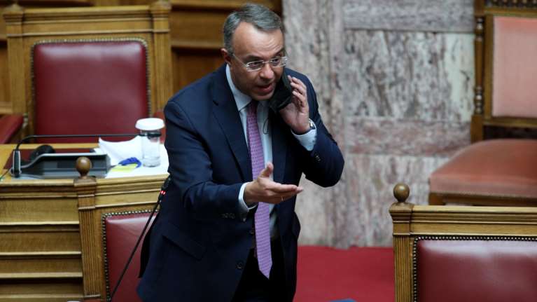 &quot;Πέρασε&quot; ο πτωχευτικός κώδικας με 158 θετικές ψήφους από τη Βουλή - Τι είπε ο Σταϊκούρας μετά την ψήφισή του