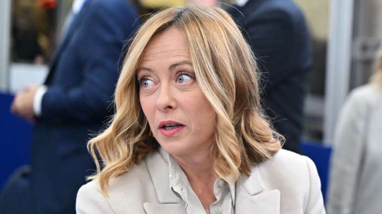 Απέτυχε το σχέδιο της Μελόνι για τους μετανάστες στην Αλβανία - Επέστρεψε στην Ιταλία το προσωπικό των εγκαταστάσεων