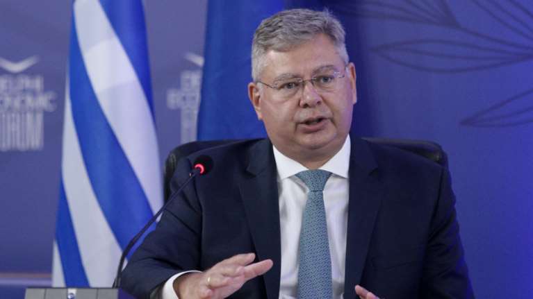 ΕΛΠΕ: Αύξηση της λειτουργικής κερδοφορίας στο β&#39; τρίμηνο του 2021 - Ιστορικό ρεκόρ εξαγωγών