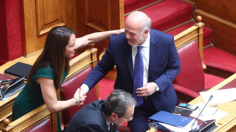 Βουλή: Ψηφίστηκε ο νέος δικαστικός χάρτης της χώρας