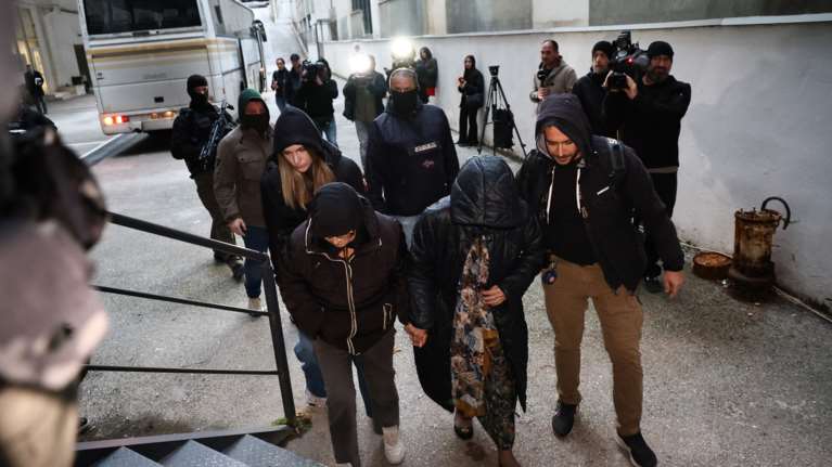 Σκάνδαλο ΟΠΕΚΕΠΕ: Ελεύθεροι όλοι οι κατηγορούμενοι της δεύτερης ομάδας - Ανάμεσα τους η σύζυγος του λογιστή