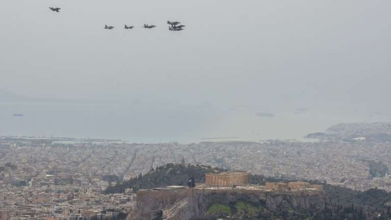 Ηνίοχος 2023: Διέλευση αεροσκαφών σήμερα πάνω από την Ακρόπολη