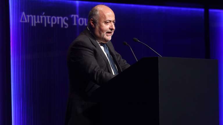 Το πρωτότυπο βίντεο του Δημήτρη Τσιόδρα για την Ευρώπη του 2050 πριν τις ευρωεκλογές του 2024