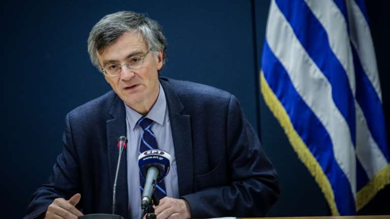 Ο Σωτήρης Τσιόδρας έγινε και... παιδικό τραγούδι [βίντεο]