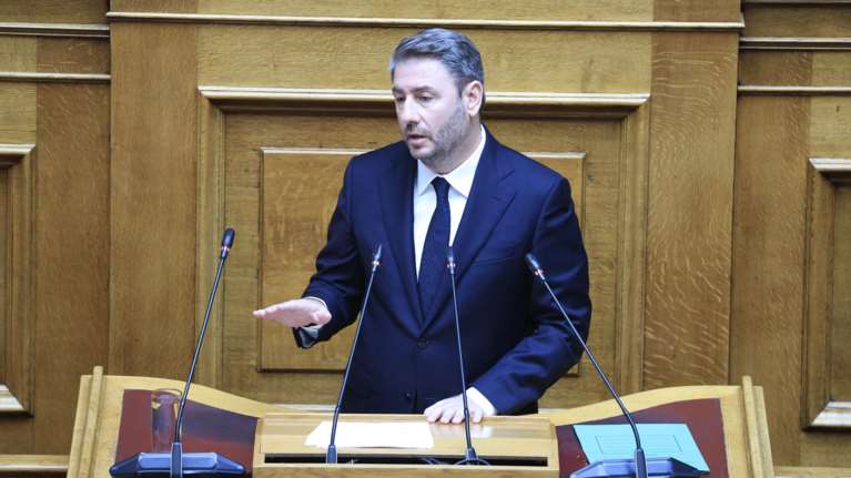 Ανδρουλάκης σε Μητσοτάκη: "Δεν λειτουργεί το ΥΠΕΞ - Με μπερδέψατε με τον Δένδια"