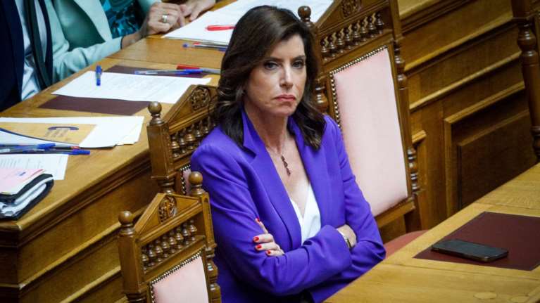 Ασημακοπούλου leaks: Πρόστιμο 400.000 ευρώ στο ΥΠΕΣ και 40.000 στην ευρωβουλευτή - Η απάντηση του Υπουργείου