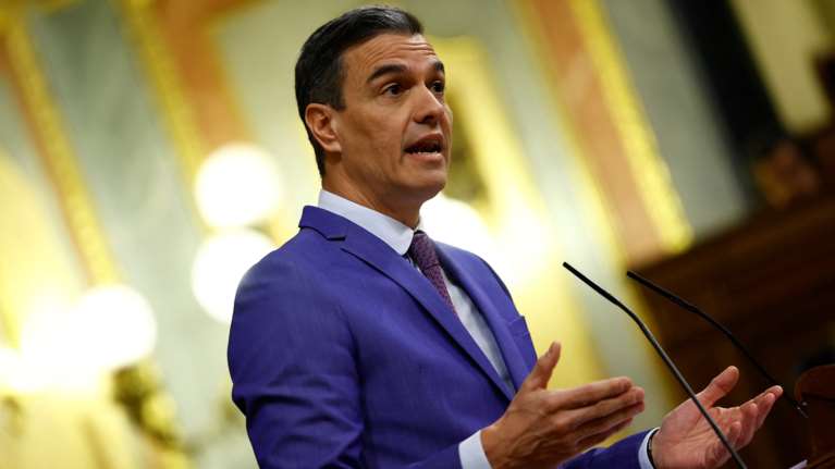 Ισπανία: Καταψηφίστηκε η πρόταση μομφής του ακροδεξιού κόμματος Vox κατά της κυβέρνησης Σάντσεθ