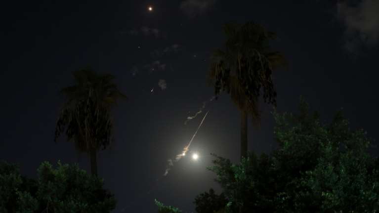 &quot;Οι ΗΠΑ υποστηρίζουν πλήρως το Ισραήλ&quot; μετά την επίθεση του Ιράν, λέει ο Μπάιντεν