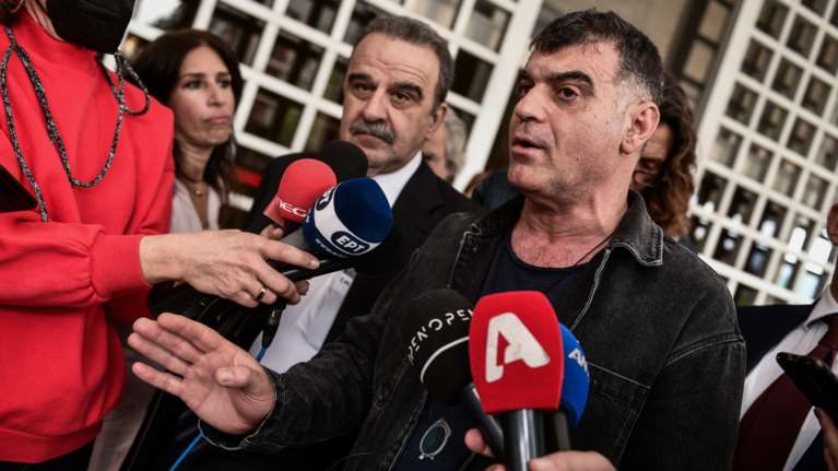 Κώστας Βαξεβάνης: Καλείται να καταθέσει την Παρασκευή για τη λίστα του Documento και τις παρακολουθήσεις