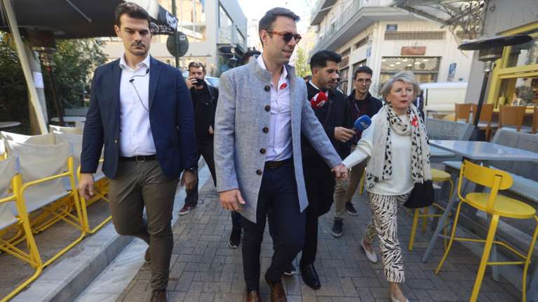 Η Ακρίτα στηρίζει Κασσελάκη: Παρά τα λάθη του, είναι το μέλλον του ΣΥΡΙΖΑ - Ο Τσίπρας έπρεπε να έχει μιλήσει