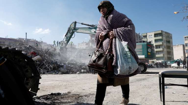 Τουρκία: 865 χρόνια κάθειρξη σε εργολάβο πολυκατοικίας που κατέρρευσε στον φονικό σεισμό - 96 έχασαν τη ζωή τους