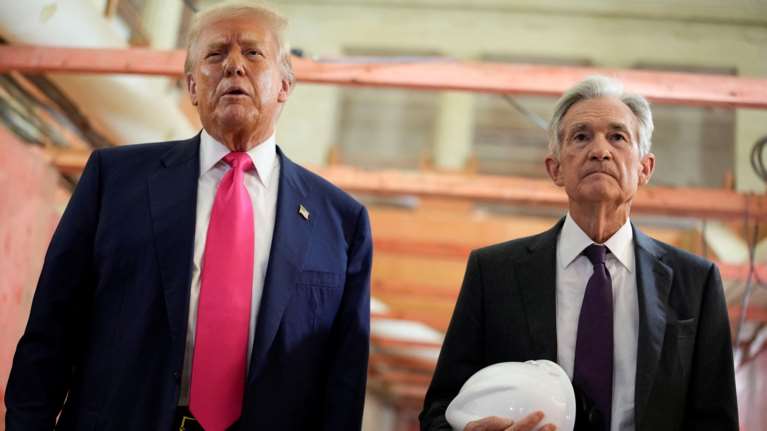 Ντόναλντ Τραμπ: Οι δασμοί έκαναν τις Ηνωμένες Πολιτείες μεγάλες και πλούσιες ξανά - Εντελώς αποτυχημένος ο διοικητής της Fed