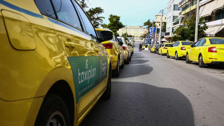 Ταξί: Νέα 24ωρη απεργία - "Χειρόφρενο" και την Παρασκευή στην Αττική [βίντεο]