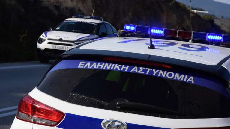 Σαλαμίνα: Συνελήφθη 45χρονος φυγόποινος για ασέλγεια σε 12χρονη - Κατηγορείται και για απόπειρα βιασμού άλλης κοπέλας