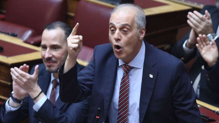 Κωλοτούμπα: Ο Βελόπουλος που διαφωνεί (τώρα) με την επιστολική ψήφο, άλλα έλεγε στο παρελθόν- Η αποκάλυψη της Κεραμέως