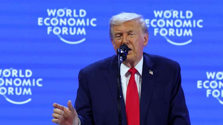 Ανακούφιση στις χρηματαγορές: Μετά τις δηλώσεις Τραμπ ότι δεν θα καταφύγει σε βία για να αποκτήσει τη Γροιλανδία