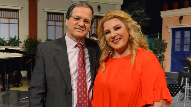 Ξέσπασε η Αθηνά Καμπάκογλου για το κόψιμο της εκπομπής της: Τι επιδιώκει η διοίκηση της ΕΡΤ, να με στείλει ψυχιατρείο;