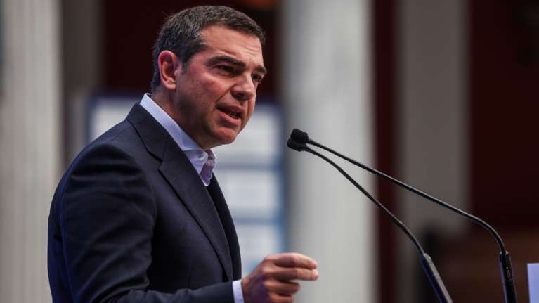 Αλέξης Τσίπρας: Το δίλημμα των εκλογών είναι αν θα συνεχίσει η αδικία ή αν θα επιστρέψει στον τόπο η δικαιοσύνη