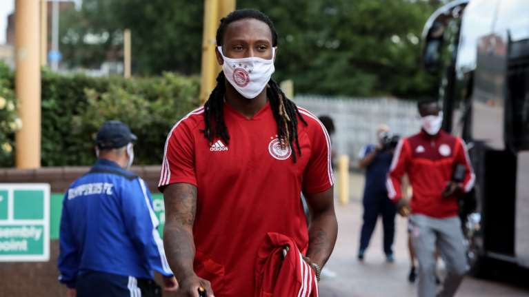 Ολυμπιακός: Πρόβλημα με τη βίζα του Σεμέδο