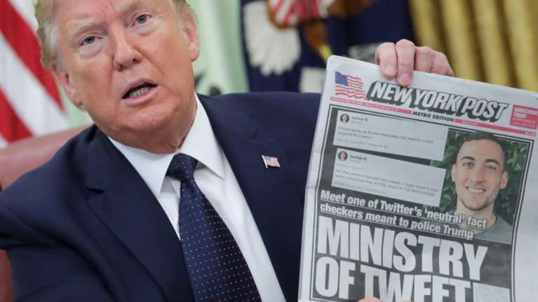 Ο Τραμπ άνοιξε &quot;πόλεμο&quot; με τα social media - Υπέγραψε απειλητικό διάταγμα για Twitter και Facebook