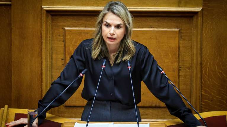 Μιλένα Αποστολάκη για Τέμπη: Η συστηματική και μεθοδευμένη συγκάλυψη από την πλευρά της κυβέρνησης συνεχίζεται