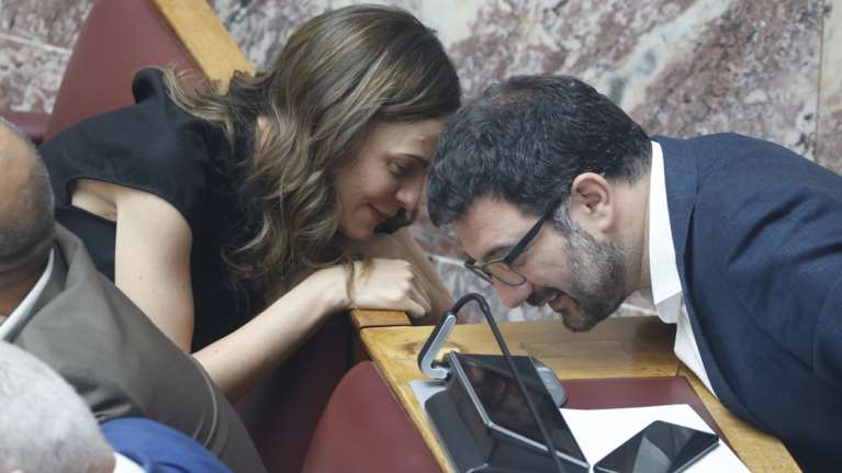 Ο Νάσος Ηλιόπουλος στηρίζει την υποψηφιότητα Αχτσιόγλου: "Επιλογή ανανέωσης και ενότητας"