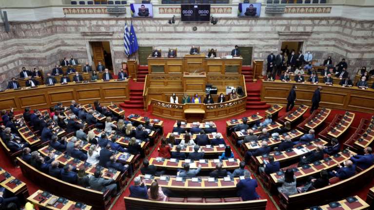 Ποια κόμματα έχουν ψηφίσει τους περισσότερους νόμους της ΕΕ - Έρευνα του ΚΕΦΙΜ