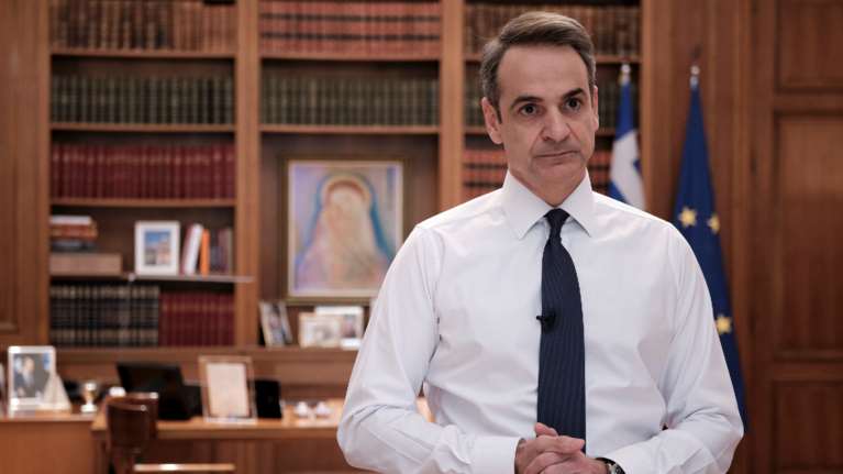 Το απόγευμα οι ανακοινώσεις Μητσοτάκη για την ακρίβεια - Τα μέτρα για την επιδότηση της βενζίνης