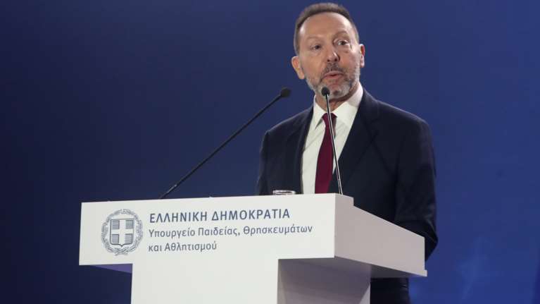 Γιάννης Στουρνάρας: Στο τέλος του πρώτου εξαμήνου η πρώτη μείωση των επιτοκίων από την ΕΚΤ