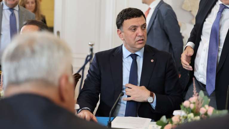 Γιατί βγήκε στον Χατζηνικολάου ο Κικίλιας: Δεν παραιτείται και καρφώνει Αγοραστό και Στυλιανίδη