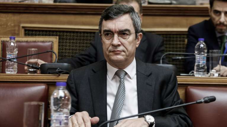 Οικονόμου: Δεν απαγορεύεται το ψήσιμο, απαγορεύεται ο συνωστισμός και οι άσκοπες μετακινήσεις