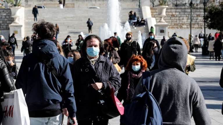 Θυελλώδης η χθεσινή συνεδρίαση  των λοιμωξιολόγων: Όλο το παρασκήνιο