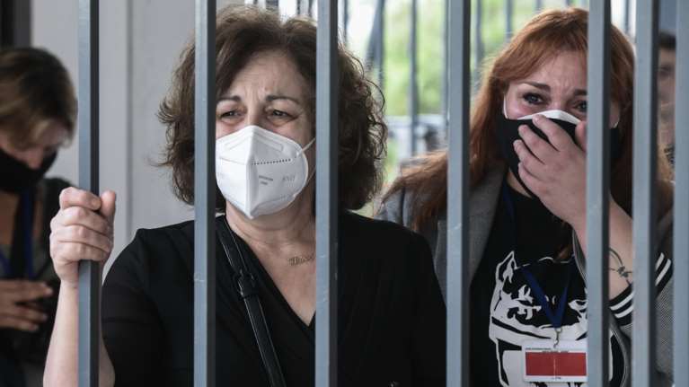 Δίκη Χρυσής Αυγής: Οι τρεις μονάχα λέξεις που κατάφερε να πεί η Μάγδα Φύσσα...