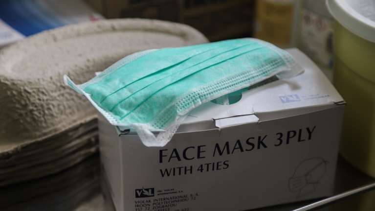 Κορονοϊός - Κοτανίδου: Οι μάσκες είναι υπεραρκετές, ακόμα και για τις ΜΕΘ - Δεν έχουμε ανεπάρκεια