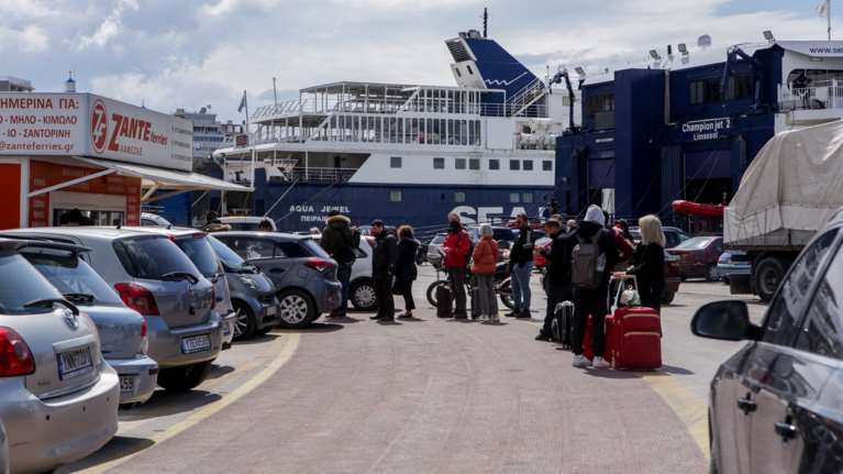 Πλοία: Κανονικά τα δρομολόγια μετά τις 7 το απόγευμα από Πειραιά, Ραφήνα και Λαύριο