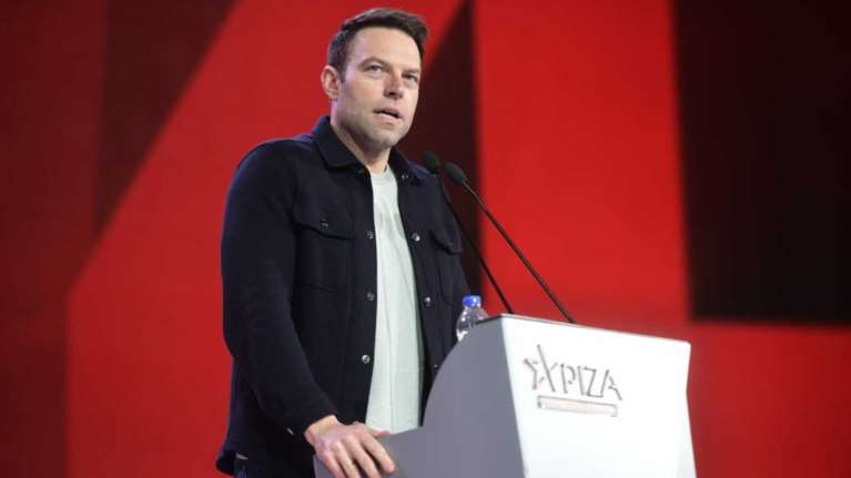 Κασσελάκης για Τέμπη: Όσο και να "μπαζώνει" τις έρευνες η κυβέρνηση Μητσοτάκη, στο τέλος θα αποδοθεί δικαιοσύνη