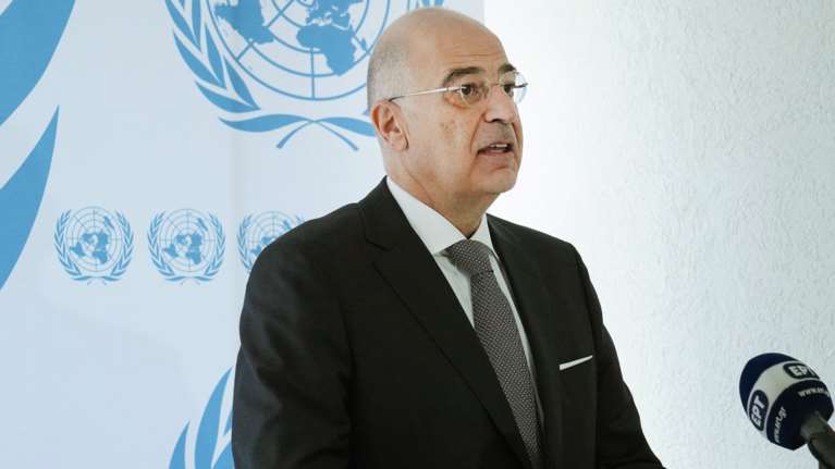 Ο Νίκος Δένδιας επισκέπτεται τη Ρωσία τη Δευτέρα – Συνάντηση με Λαβρόφ