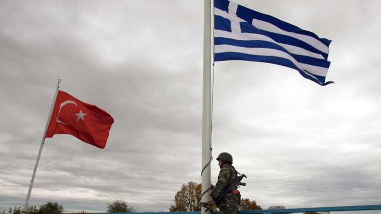 Αποκαλύψεις για το κύκλωμα αστυνομικών που διακινούσε μετανάστες: Ο &quot;κάουμπόι&quot;, η &quot;προίκα&quot; και η... πινέζα